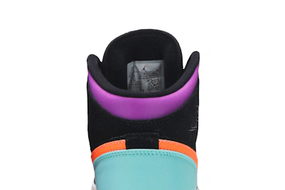 (Grade School) Air Jordan 1 Mid 'Candy' 554725-083