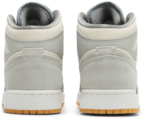 (Academia) Air Jordan 1 Mid 'Crema Gris' DN4346-100 Details for (Academia) Air Jordan 1 Mid 'Crema Gris' DN4346-100