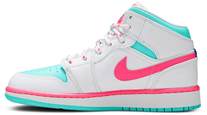 (小學年級) Air Jordan 1 Mid '數碼粉紅' 555112-102 Lookbook (小學年級) Air Jordan 1 Mid '數碼粉紅' 555112-102