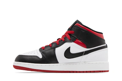 (Grade School) Air Jordan 1 Mid 'Gym Red Black Toe' DQ8423-106