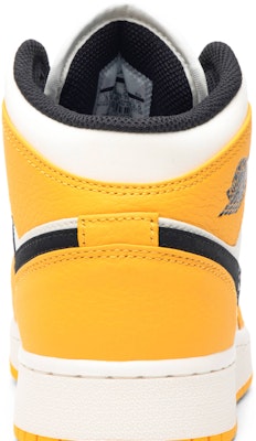 (Grade School) Air Jordan 1 Mid 'Lakers' BQ6931-700 Sizing (Grade School) Air Jordan 1 Mid 'Lakers' BQ6931-700