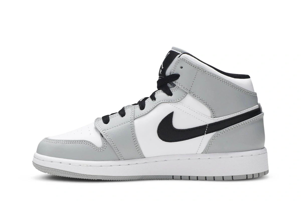 (Grade School) Air Jordan 1 Mid 'Light Smoke Grey' 554725-092
