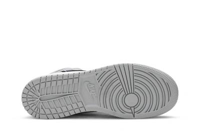 (Grade School) Air Jordan 1 Mid 'Light Smoke Grey' 554725-092