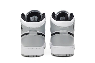 (Grade School) Air Jordan 1 Mid 'Light Smoke Grey' 554725-092