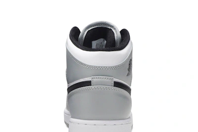(Grade School) Air Jordan 1 Mid 'Light Smoke Grey' 554725-092