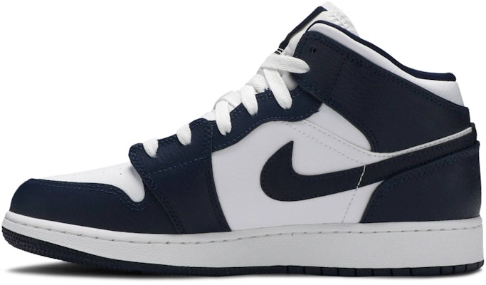 (Grade School) Air Jordan 1 Mid 'Obsidian' 554725-174 Lookbook (Grade School) Air Jordan 1 Mid 'Obsidian' 554725-174