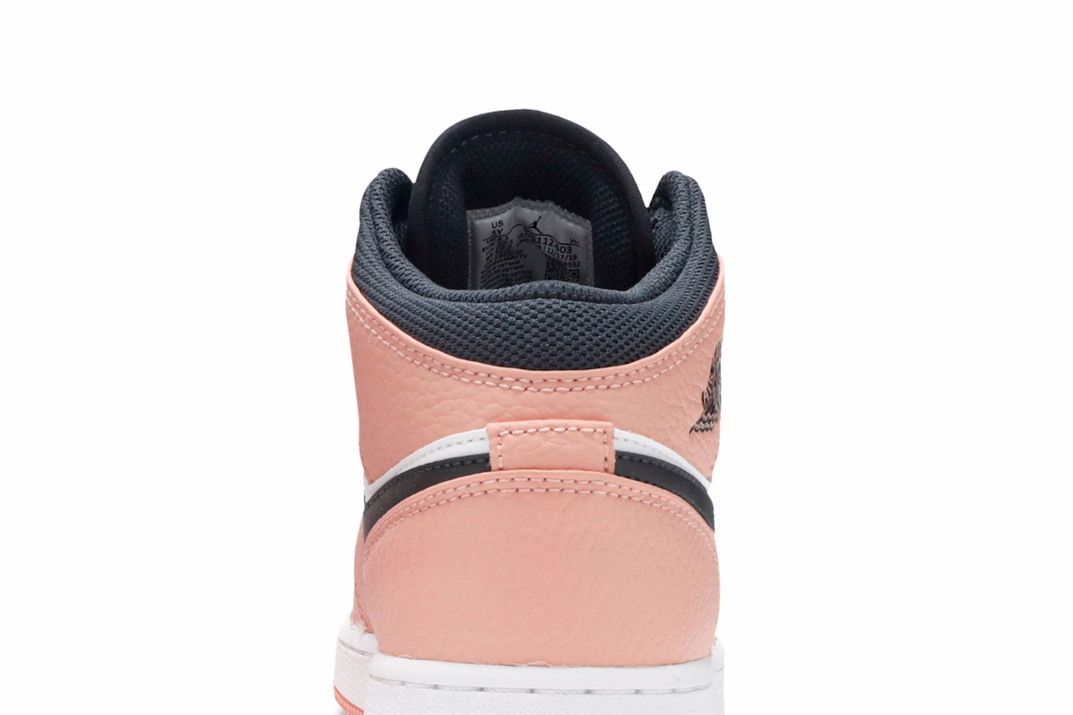 (Grade School) Air Jordan 1 Mid 'Pink Quartz' 555112-603