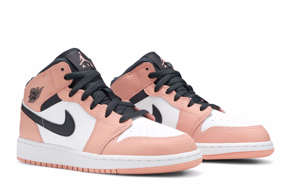 (Grade School) Air Jordan 1 Mid 'Pink Quartz' 555112-603