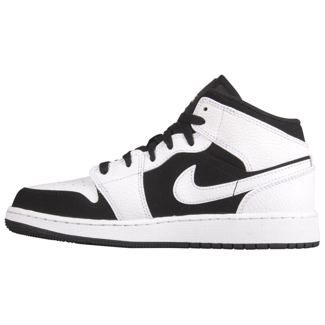 Buy Air Jordan 1 Mid 'Putih Hitam' (Grade School) 554725-113