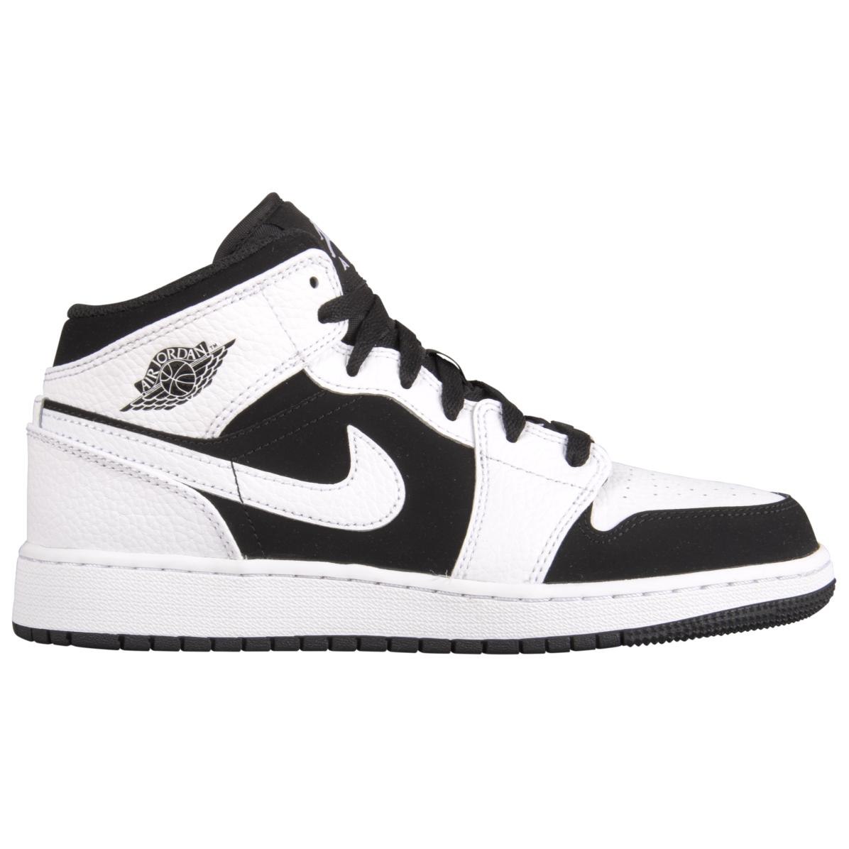 Order Air Jordan 1 Mid 'Putih Hitam' (Grade School) 554725-113