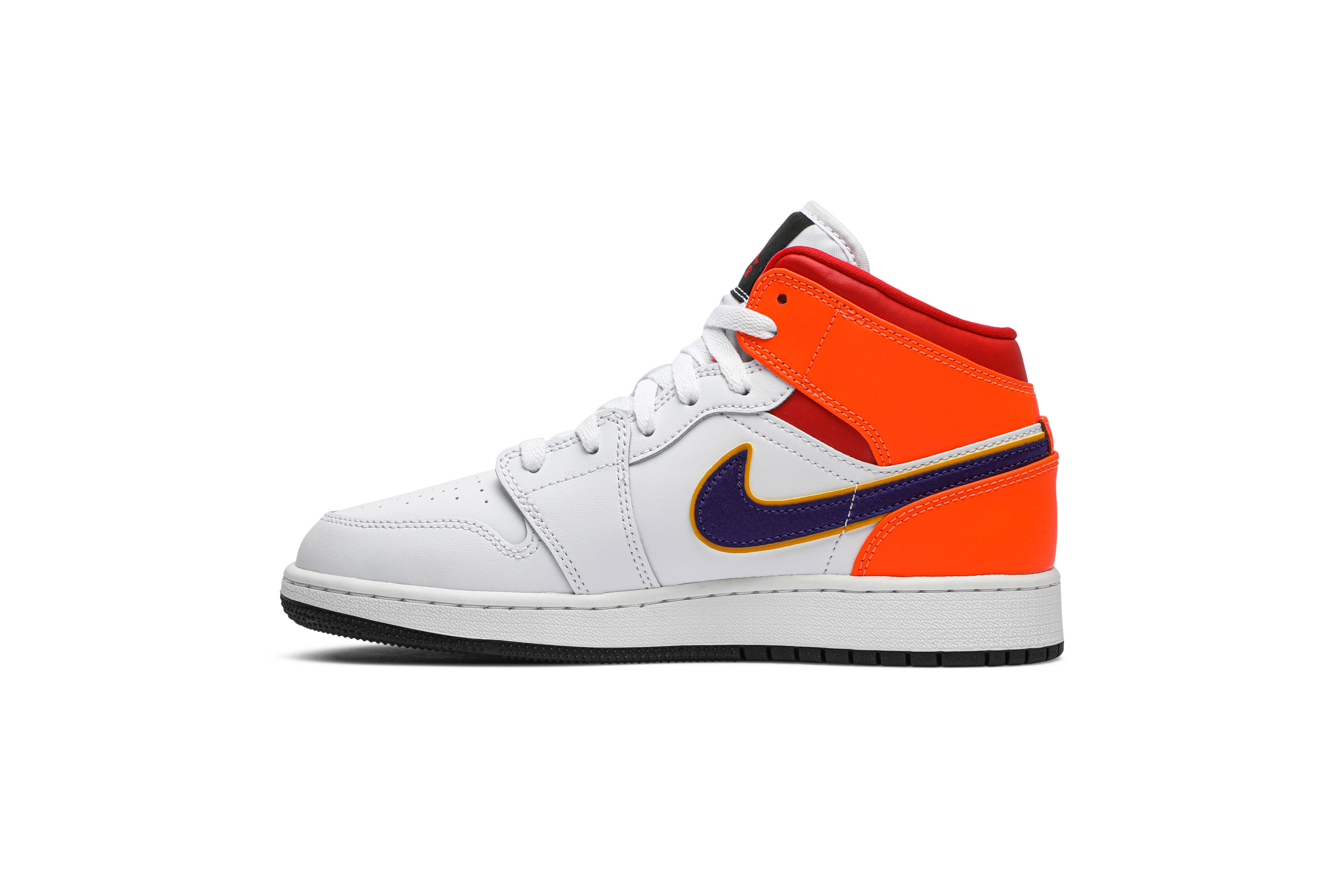 Lookbook GS エアジョーダン1 MID 白紫ティール 554725-128