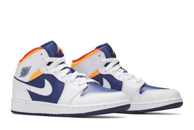 (Grade School) Air Jordan 1 Mid 'White Deep Royal Blue' 554725-131