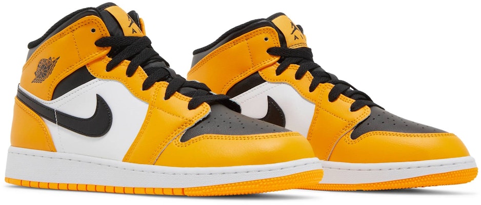 Air jordan 1 mid yellow deals and black grade school