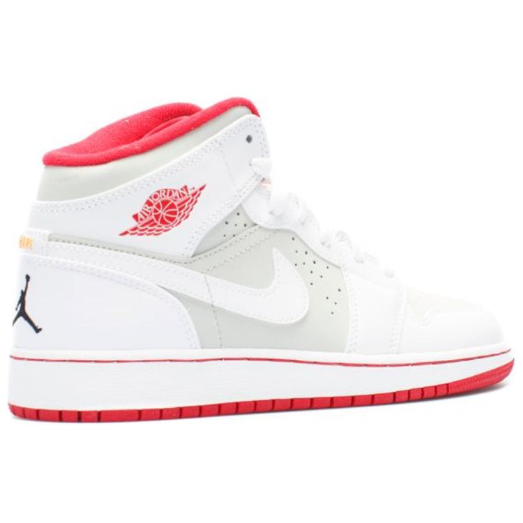 Shop (GS) 에어 조던 1 미드 '헤어' 2015 719554-123