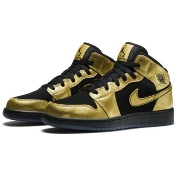 Lookbook GS エア ジョーダン 1 ミッド BG "メタリックゴールド" 555112-905