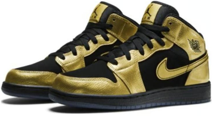 GS エア ジョーダン 1 ミッド BG "メタリックゴールド" 555112-905 Lookbook GS エア ジョーダン 1 ミッド BG "メタリックゴールド" 555112-905