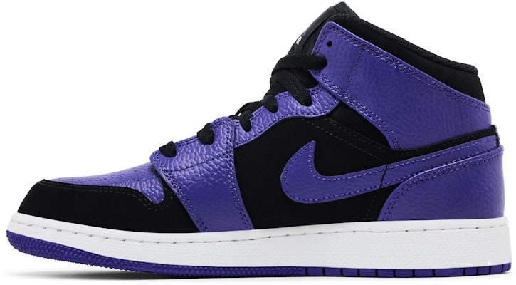 (Academia) Air Jordan 1 Mid Negro Dark Concord 554725-051 Lookbook (Academia) Air Jordan 1 Mid Negro Dark Concord 554725-051