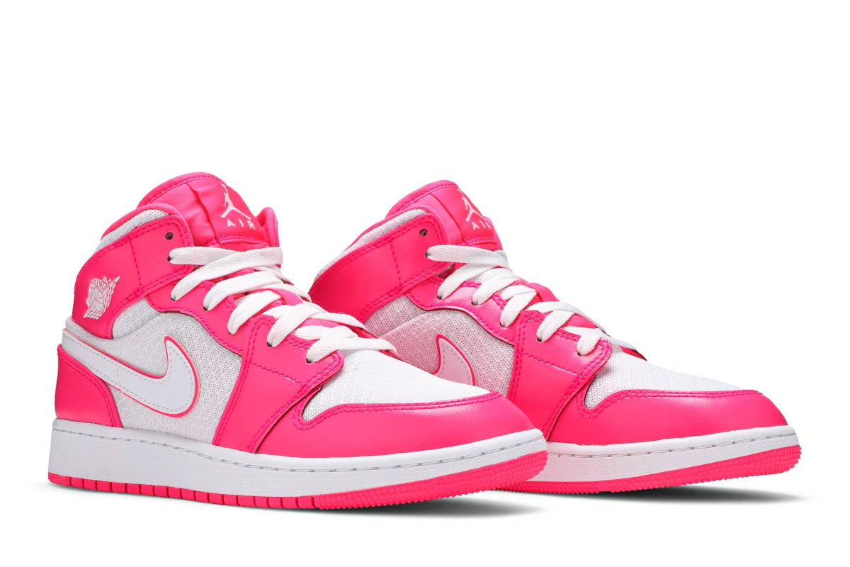 (Grade School) Air Jordan 1 Mid Hyper Pink White 555112-611