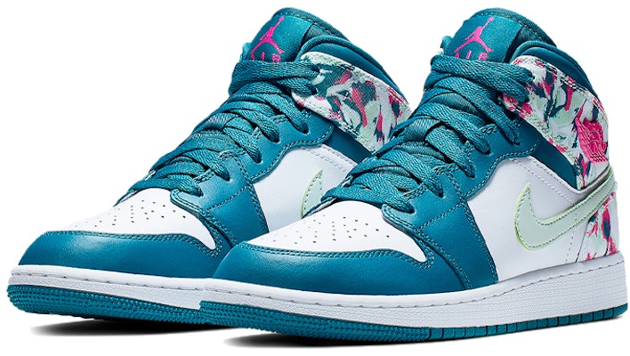 GS エアジョーダン1 MID ペイントストローク 555112-300 Lookbook GS エアジョーダン1 MID ペイントストローク 555112-300