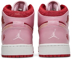 (大童款)Air Jordan 1 Mid Premium '情人節' 579748-607 Details for (大童款)Air Jordan 1 Mid Premium '情人節' 579748-607
