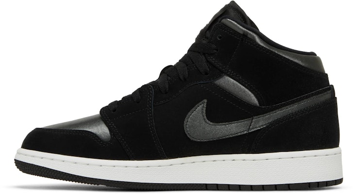 (大童款) Air Jordan 1 中筒 SE '黑 銹灰' BQ6931-012 Lookbook (大童款) Air Jordan 1 中筒 SE '黑 銹灰' BQ6931-012