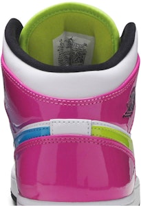 (GS) 에어 조던 1 미드 SE '사이버 액티브 퓨시아' CZ9835-100 Sizing (GS) 에어 조던 1 미드 SE '사이버 액티브 퓨시아' CZ9835-100