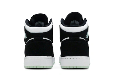 (Grade School) Air Jordan 1 Mid SE 'Glow in the Dark Panda' BQ6931-103