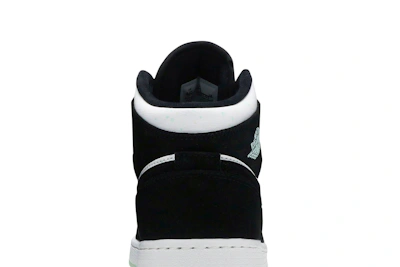 (Grade School) Air Jordan 1 Mid SE 'Glow in the Dark Panda' BQ6931-103