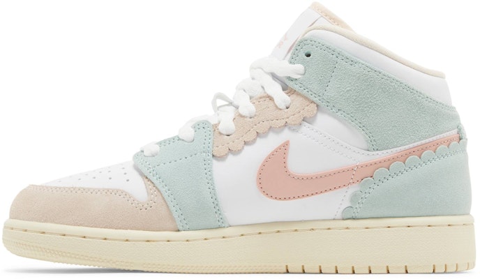 (Kanak-kanak) Air Jordan 1 Mid SE 'Pink Oxford' DZ5361-100 Lookbook (Kanak-kanak) Air Jordan 1 Mid SE 'Pink Oxford' DZ5361-100
