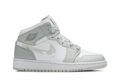 (Grade School) Air Jordan 1 Mid SE 'Swoosh Logo - Grey Camo' DD3235-100