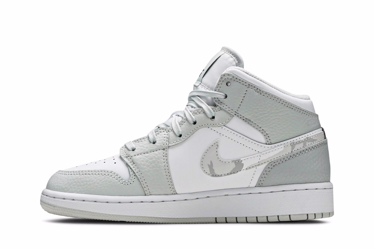 (Grade School) Air Jordan 1 Mid SE 'Swoosh Logo - Grey Camo' DD3235-100