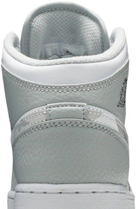 GS エア ジョーダン 1 MID SE グレーカモ (AJ1 MID SE グレーカモ) DD3235-100 Sizing GS エア ジョーダン 1 MID SE グレーカモ (AJ1 MID SE グレーカモ) DD3235-100