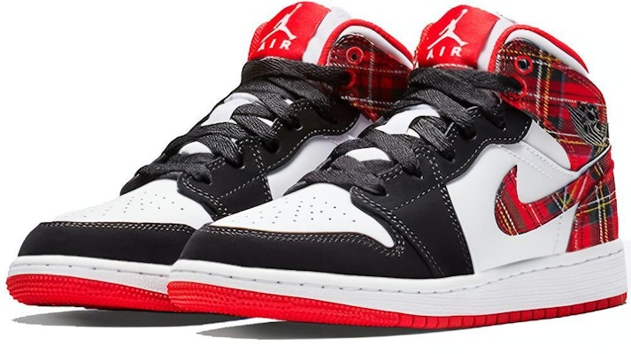 (Grade School) Air Jordan 1 中筒白色格紋 554725-607 Lookbook (Grade School) Air Jordan 1 中筒白色格紋 554725-607