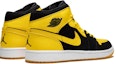 Shop (Akademi) Air Jordan 1 Retro 'New Love' 307383-071