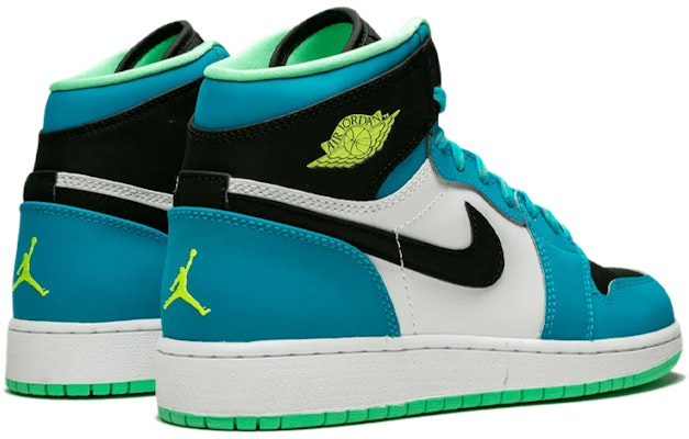 (Grade School) Air Jordan 1 Retro High BG 'Blue Lagoon' 705300-425 Lookbook (Grade School) Air Jordan 1 Retro High BG 'Blue Lagoon' 705300-425
