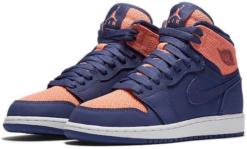 (大童款) Air Jordan 1 复刻高帮 GG '深紫尘' 332148-500 Lookbook (大童款) Air Jordan 1 复刻高帮 GG '深紫尘' 332148-500