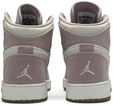 (Grade School) Air Jordan 1 Retro High GG 'Heiress' 832596-025 Details for (Grade School) Air Jordan 1 Retro High GG 'Heiress' 832596-025