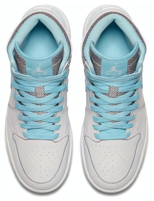 (Grade School) Air Jordan 1 Retro High GG 'White Still Blue' 332148-106 Lookbook (Grade School) Air Jordan 1 Retro High GG 'White Still Blue' 332148-106
