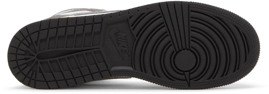 (Akas Gred Sekolah) Air Jordan 1 Retro High OG 'Hitam dan Kelabu Asap' FD1437-051 Shop (Akas Gred Sekolah) Air Jordan 1 Retro High OG 'Hitam dan Kelabu Asap' FD1437-051