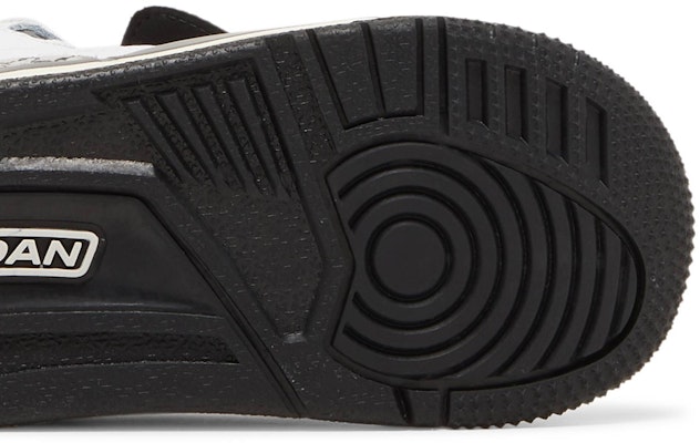 (Grade School) Air Jordan 1 Retro High OG 'Black and Smoke Grey' FD1437-051 Purchase (Grade School) Air Jordan 1 Retro High OG 'Black and Smoke Grey' FD1437-051