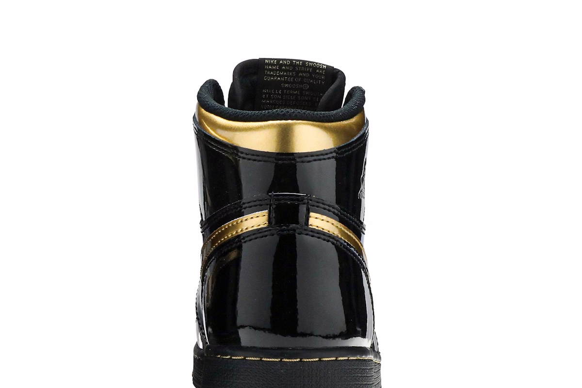 (Grade School) Air Jordan 1 Retro High OG 'Black Metallic Gold' 575441-032