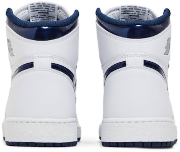 (초등학생) 에어 조던 1 레트로 OG '메탈릭 네이비' 575441-106 Details for (초등학생) 에어 조던 1 레트로 OG '메탈릭 네이비' 575441-106