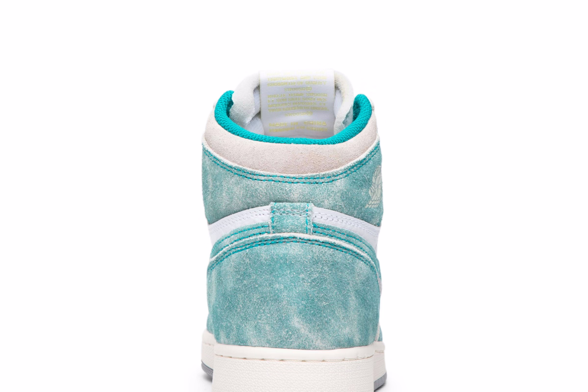 (Grade School) Air Jordan 1 Retro High OG 'Turbo Green' 575441-311