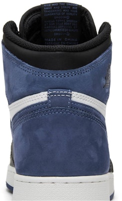 (Grade School) Air Jordan 1 Retro High OG BG 'Blue Moon' 575441-115 Sizing (Grade School) Air Jordan 1 Retro High OG BG 'Blue Moon' 575441-115