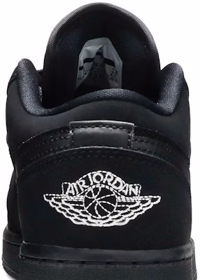 (小學)Air Jordan 1 復刻低筒 '純黑' 553560-019 Sizing (小學)Air Jordan 1 復刻低筒 '純黑' 553560-019