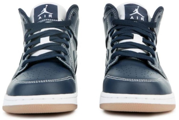 (Grade School) Air Jordan 1 Retro Mid 'Obsidian' 554725-402 Lookbook (Grade School) Air Jordan 1 Retro Mid 'Obsidian' 554725-402