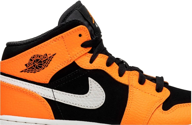 (Kanak-Kanak) Air Jordan 1 Retro Mid 'Oren Hitam' 554725-062 Order (Kanak-Kanak) Air Jordan 1 Retro Mid 'Oren Hitam' 554725-062