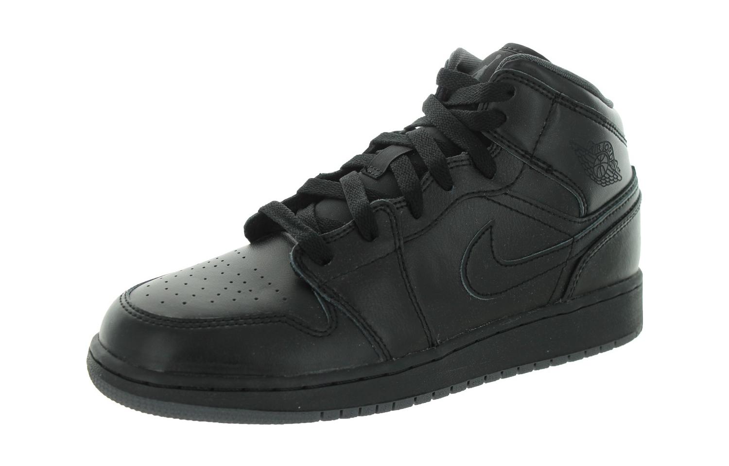 Lookbook GS エアジョーダン1 ミッド "トリプルブラック" 554725-030