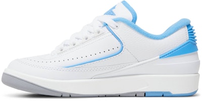 (Kanak-Kanak Sekolah) Air Jordan 2 Low 'University Blue' FJ6869-104 Lookbook (Kanak-Kanak Sekolah) Air Jordan 2 Low 'University Blue' FJ6869-104