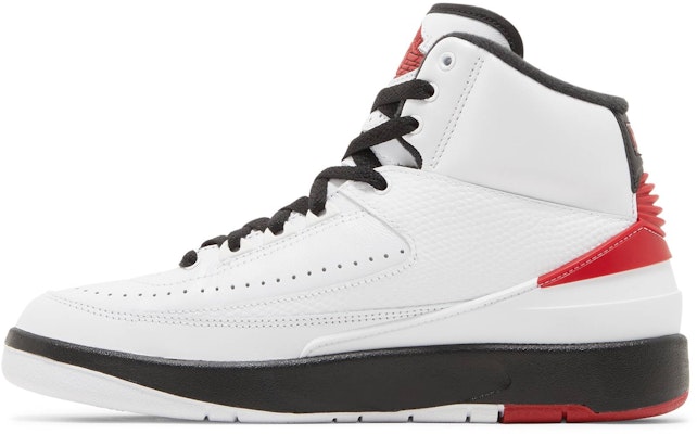 (Grade School) Air Jordan 2 Retro 'Chicago' 2022 DX2591-106 Lookbook (Grade School) Air Jordan 2 Retro 'Chicago' 2022 DX2591-106